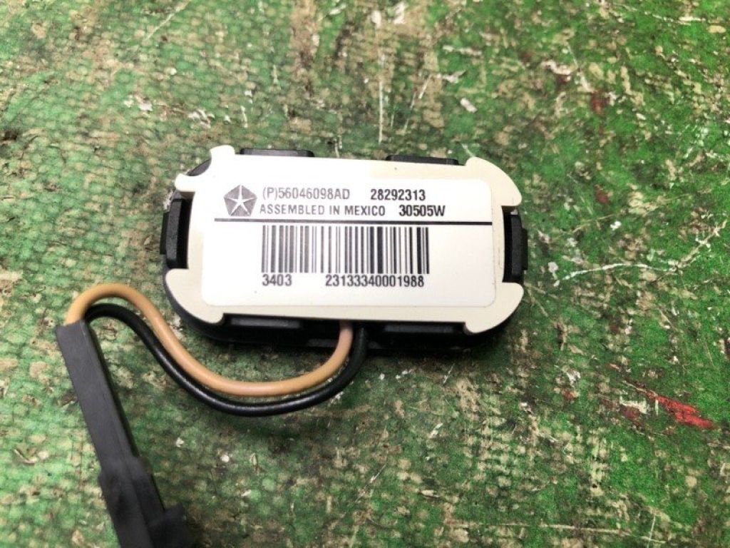 56046099AD | Кнопки руля DODGE JOURNEY 08-20 - Фото 4