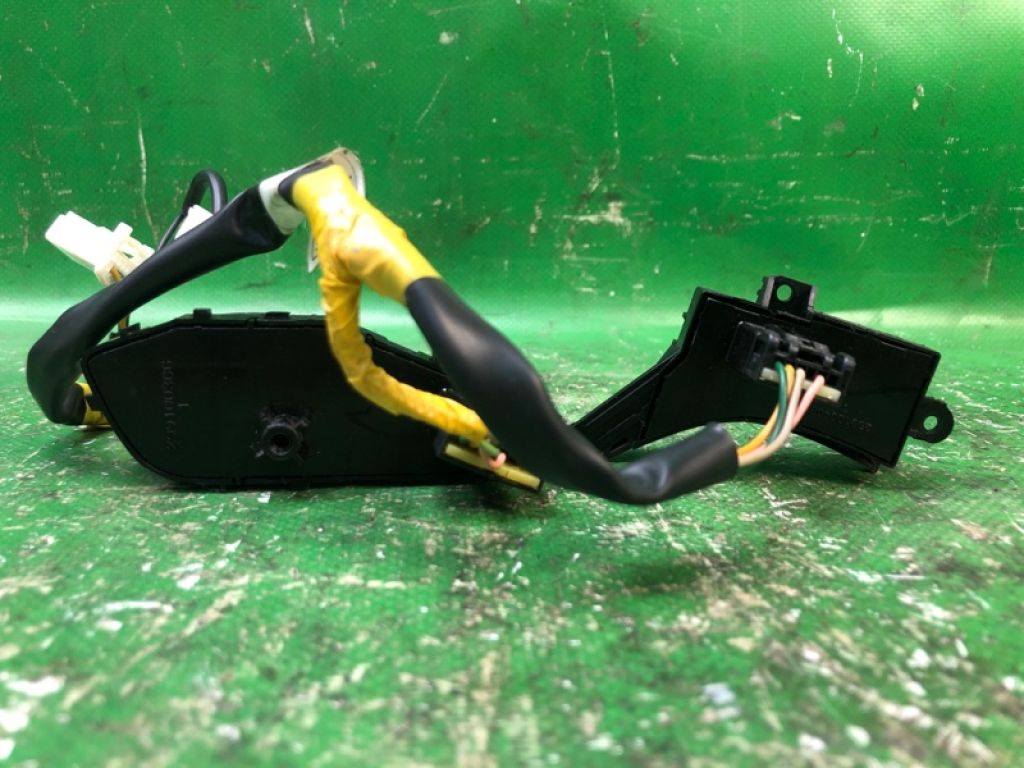 96700-3X800RY | Кнопки на руль HYUNDAI ELANTRA MD 10-15 - Фото 3