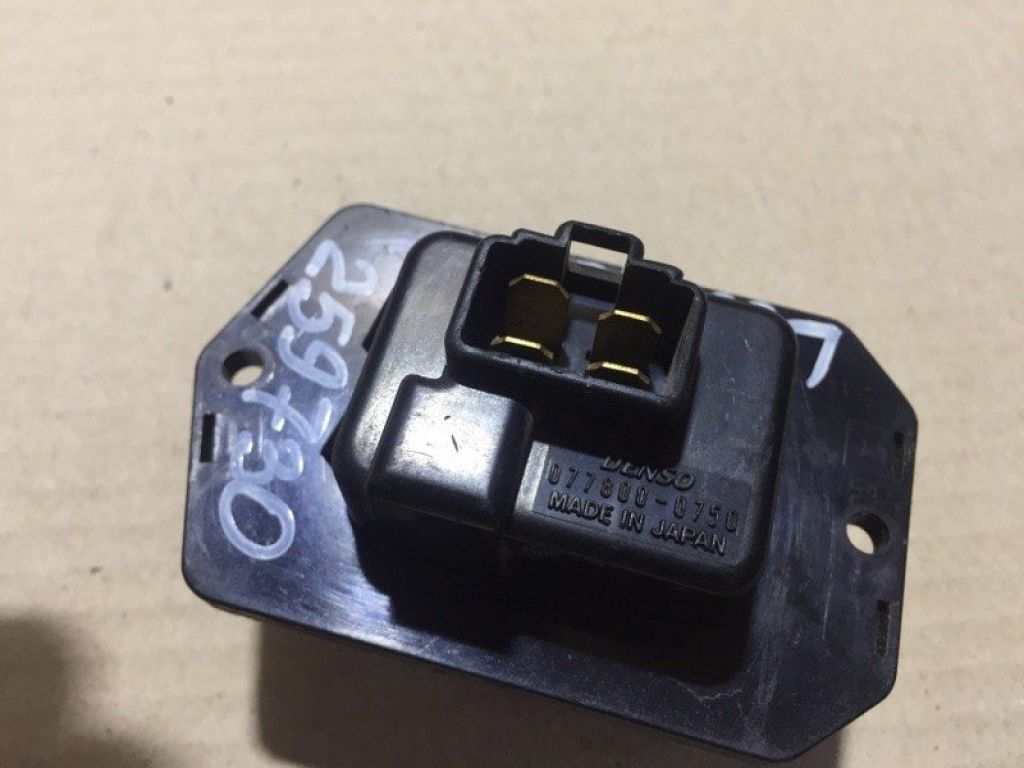 88750-60020 | Резистор печки задн. TOYOTA LAND CRUISER PRADO 120 02-09 - Фото 4