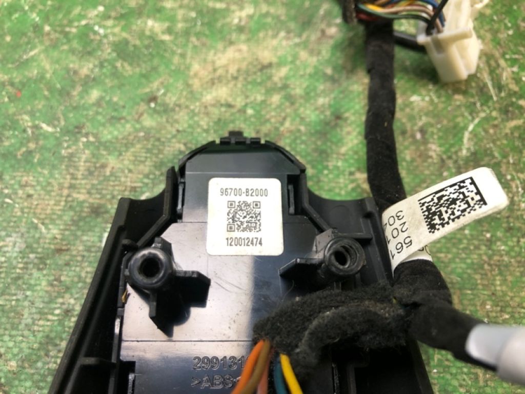 96700B2000ASB | Кнопки на руль KIA SOUL PS 13-19 - Фото 4