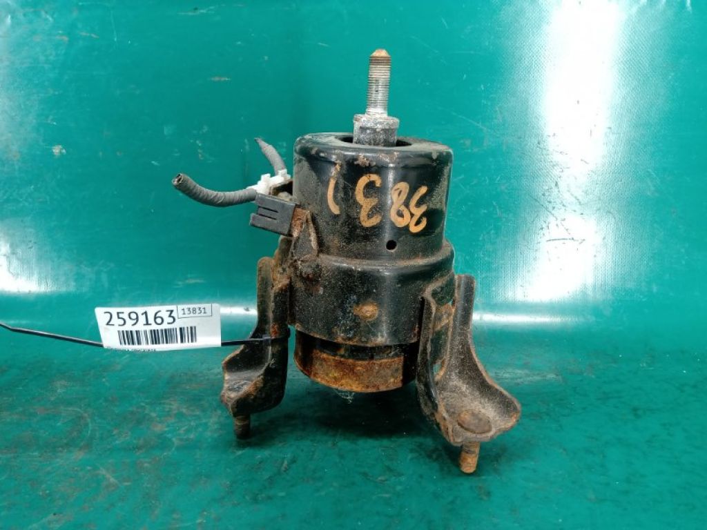 12360-0P040 | Подушка двигуна передн. LEXUS RX300/330/350/400 03-09