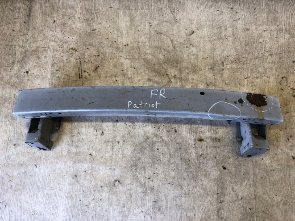 5116373AE | Усилитель переднего бампера JEEP PATRIOT 10-17