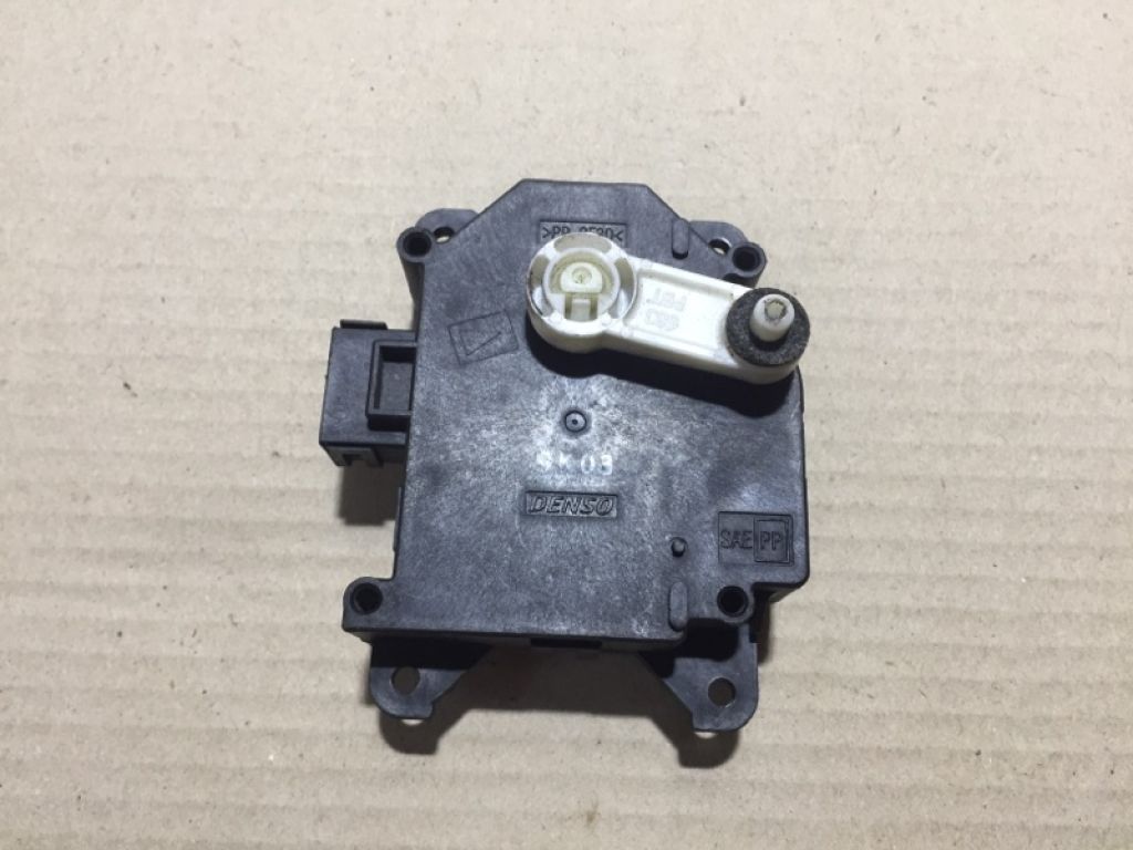 79350-SNA-A01 | Моторчик заслінки пічки HONDA CRV 06-12