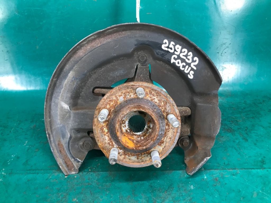 BV6Z-3K186-D | Кулак поворотний лів. FORD FOCUS 10-18 - Фото 2