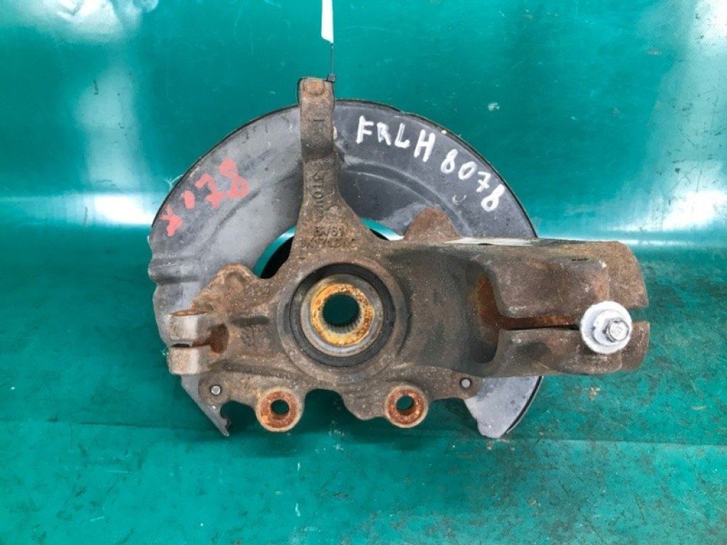 BV6Z-3K186-D | Кулак поворотний лів. FORD FOCUS 10-18 - Фото 3