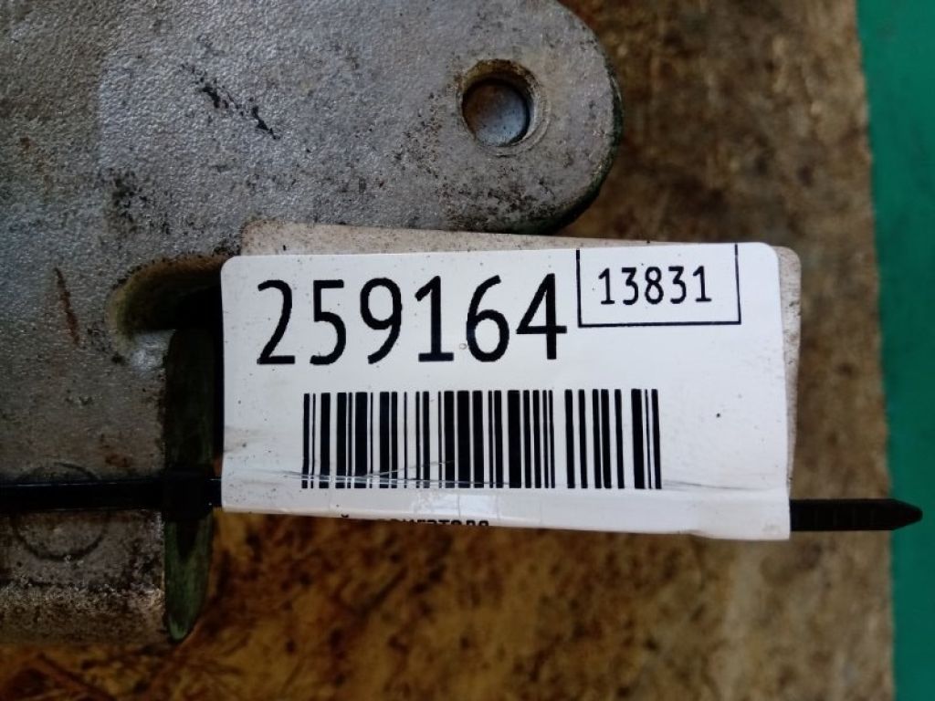 12313-0P040 | Кронштейн двигателя LEXUS RX300/330/350/400 03-09 - Фото 2