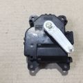 TD14-61-A60 | Моторчик заслонки печки задн. MAZDA CX-9 06-16