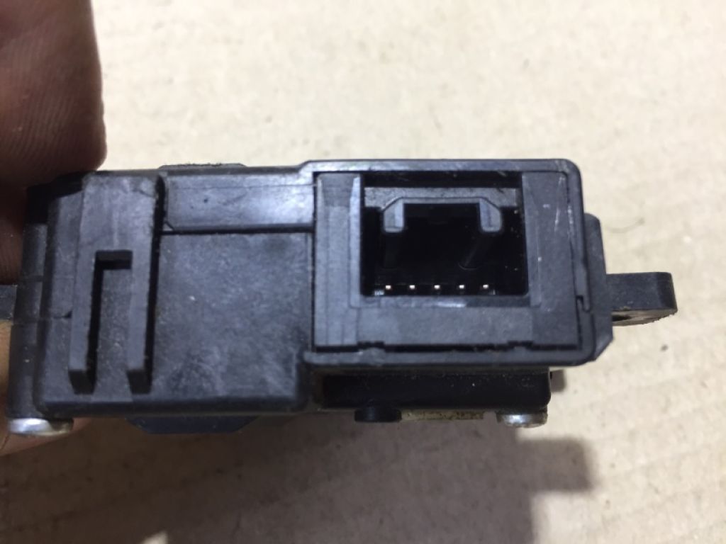 87106-50390 | Моторчик заслонки печки LEXUS LX570 07-15 - Фото 3