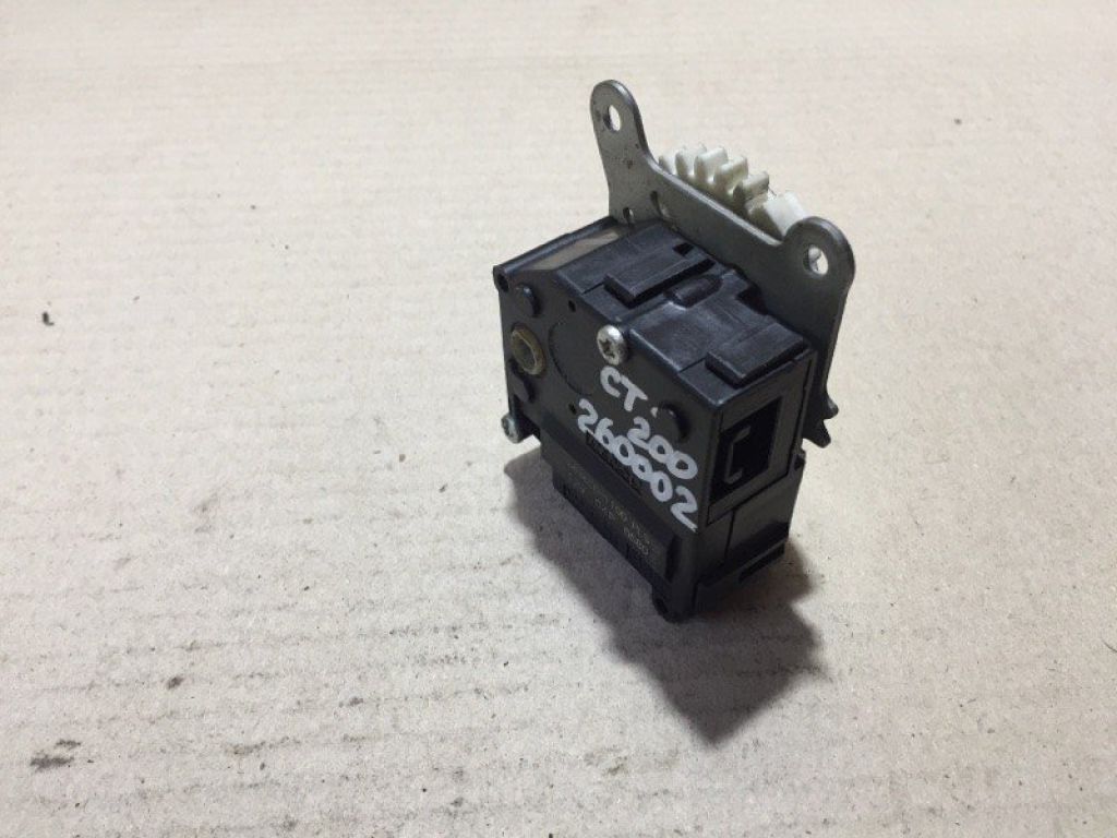 87106-12170 | Моторчик заслонки печки LEXUS CT200 11-17 - Фото 3