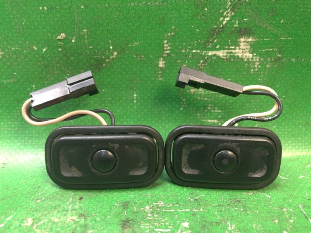 56046099AD | Кнопки руля DODGE JOURNEY 08-20