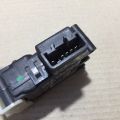 GJ6A-61-B60 | Моторчик заслінки пічки MAZDA 6 GG 02-07 - Прев'ю 4