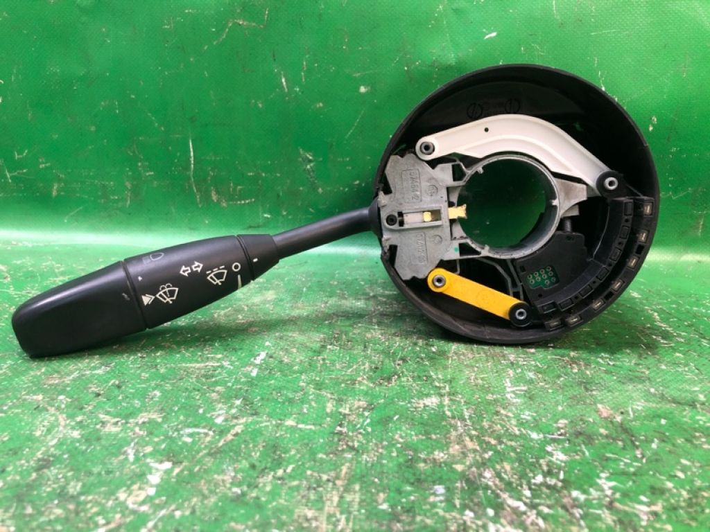 68034897AA | Підрульовий перемикач CHRYSLER 300 04-10