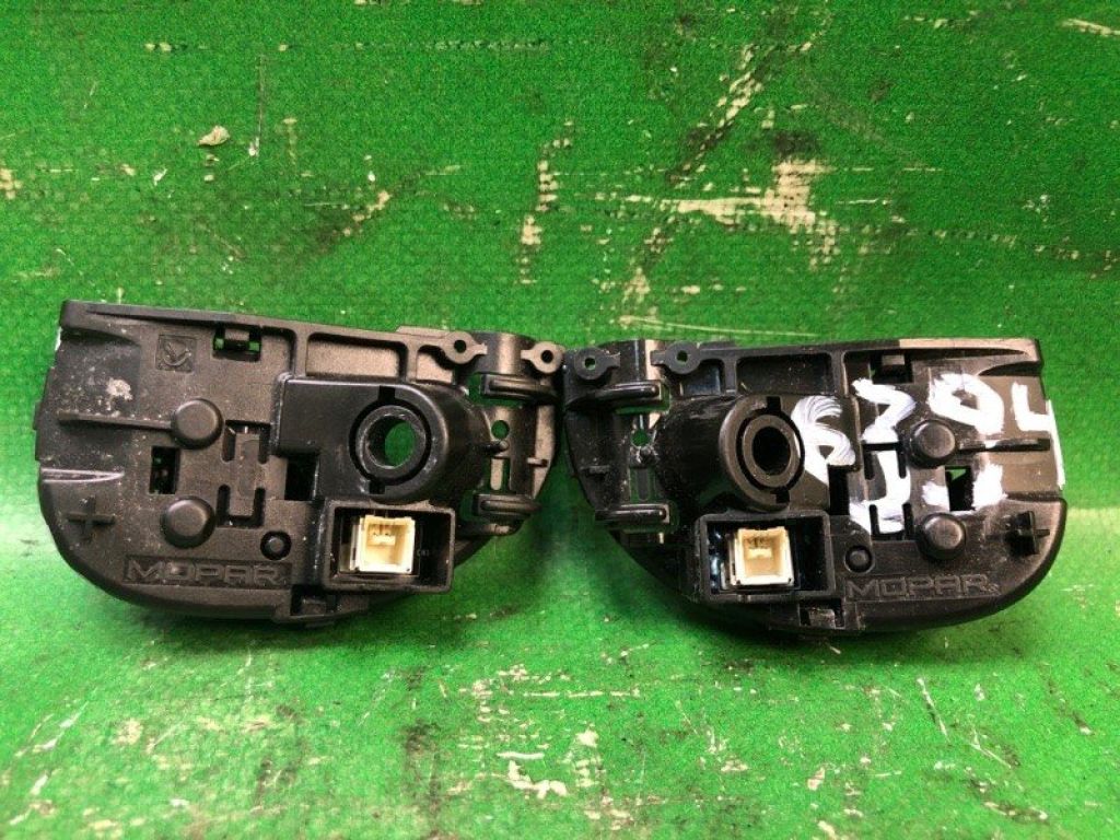 5UW98DX9AB | Кнопки на руль JEEP COMPASS 17-21 - Фото 3