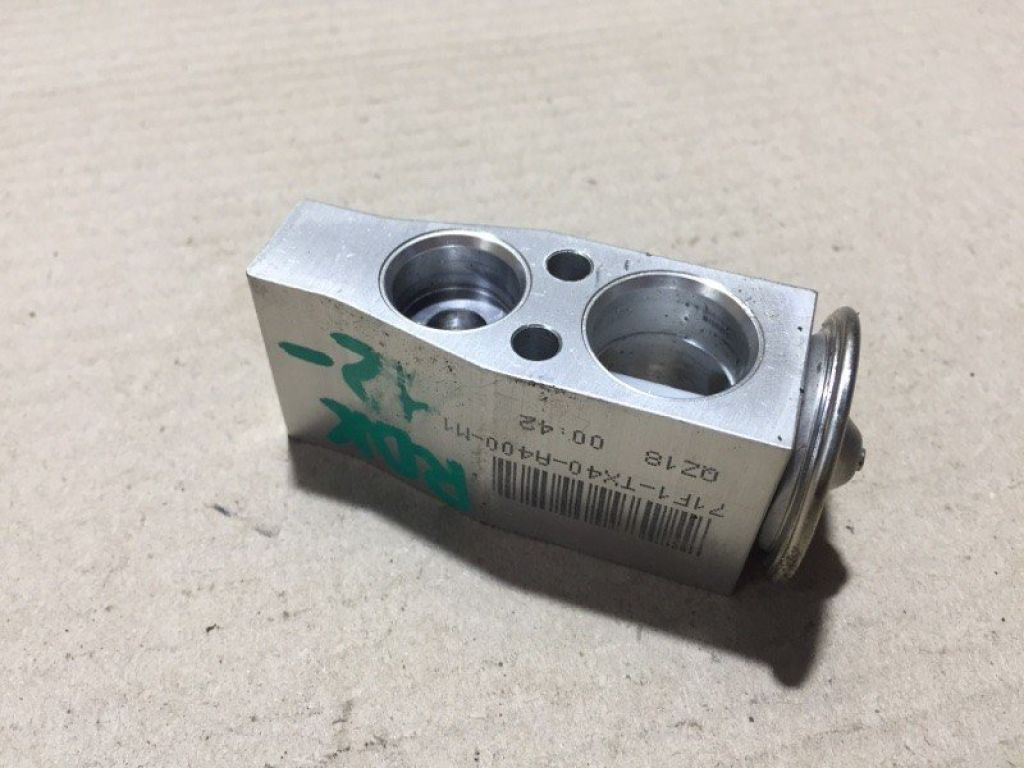 80221-TX4-A41 | Клапан кондиционера ACURA RDX 12-19 - Фото 2