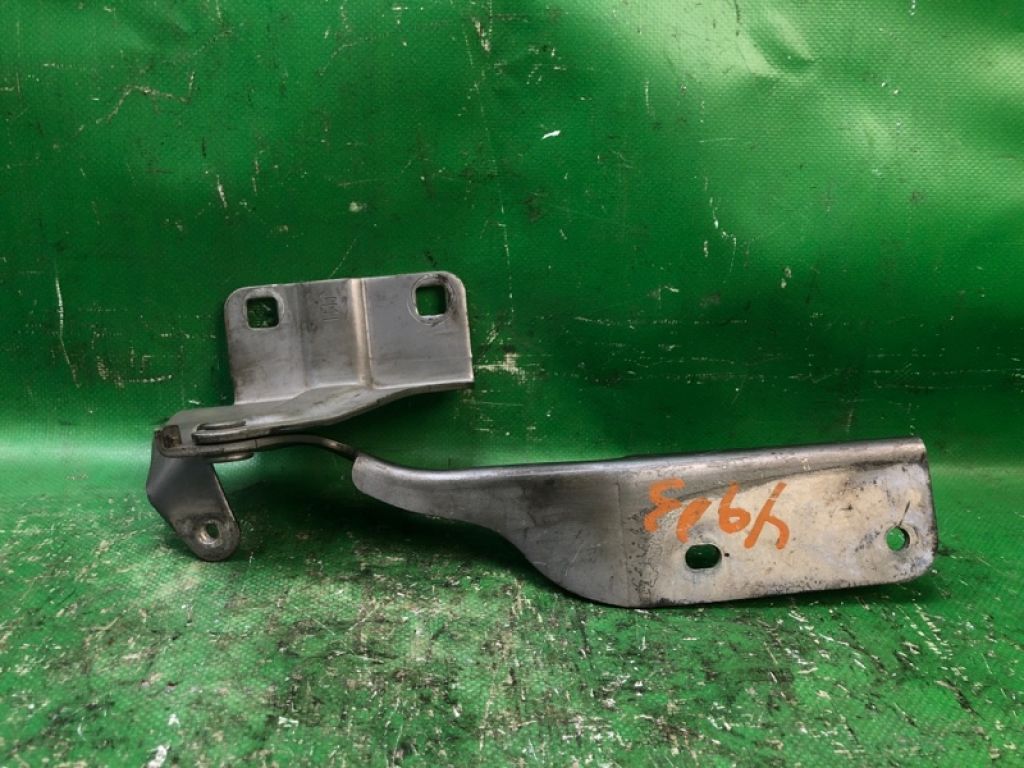 65401JM00A | Петля капоту передн. лів. NISSAN ROGUE 08-15
