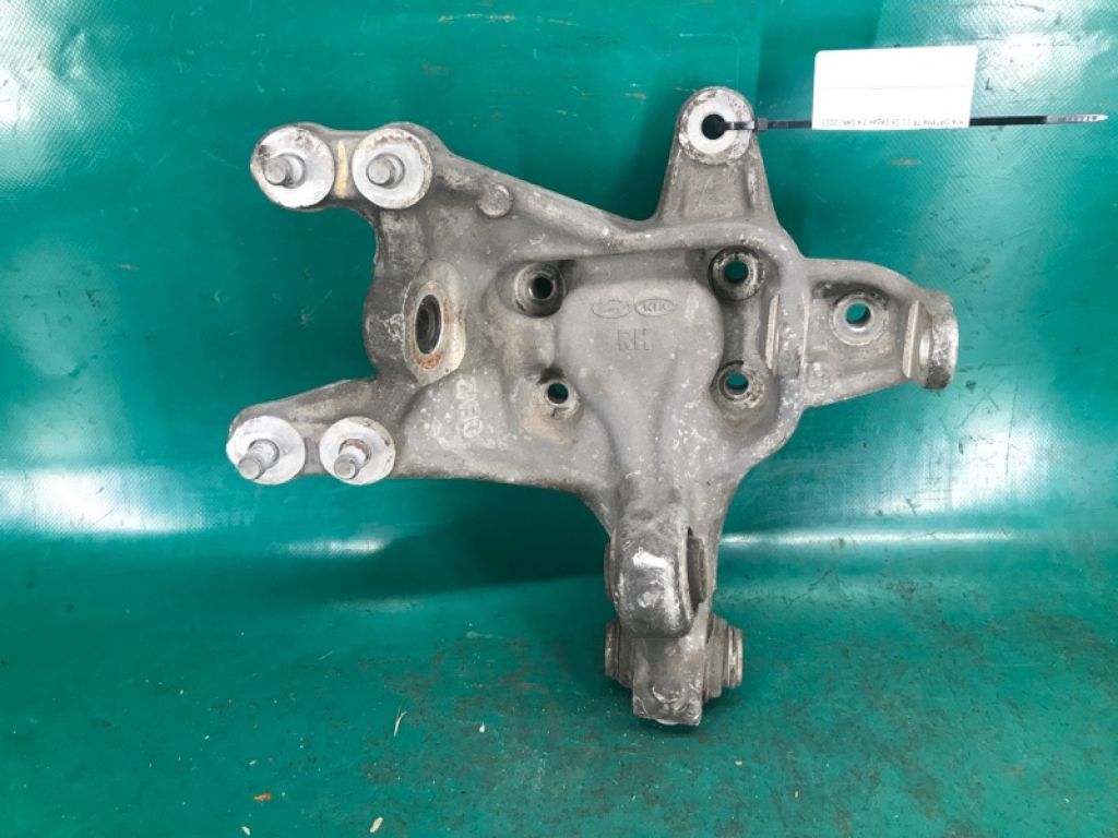 52720-3Q010 | Цапфа прав. KIA OPTIMA TF 11-16 - Фото 2