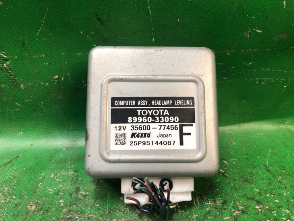 8996033090 | Блок управления освещением LEXUS ES300 ES330 01-06