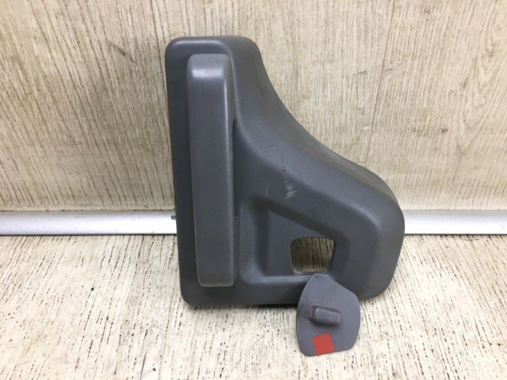 826704AJ0A | Ручка дверей внутрішня прав. NISSAN NV200 USA 13-