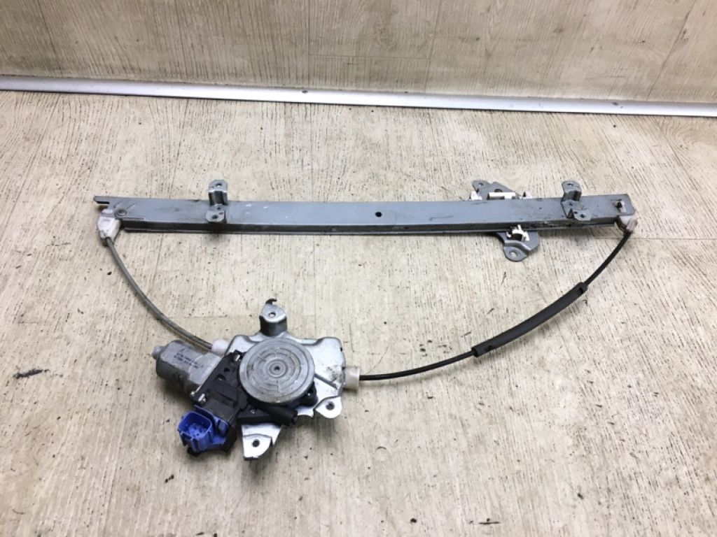 80720-3LM0B | Склопідйомник передн. прав. NISSAN NV200 USA 13-
