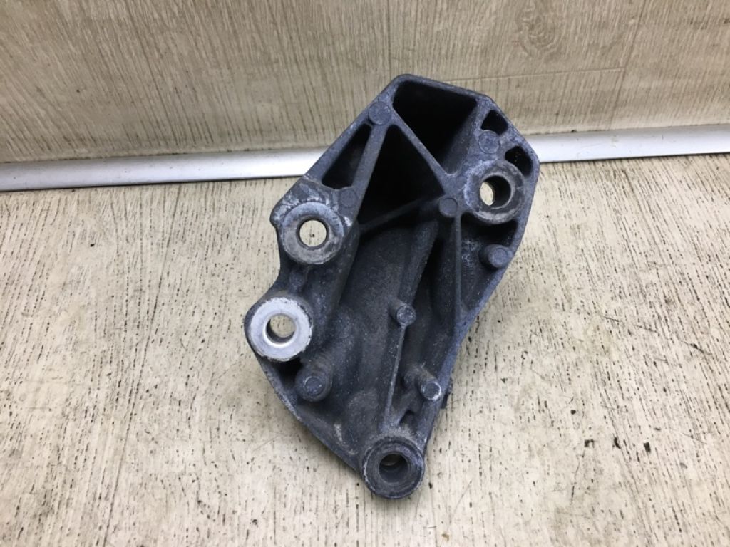 50610-TZ3-A01 | Кронштейн двигателя ACURA TLX 14-17 - Фото 4