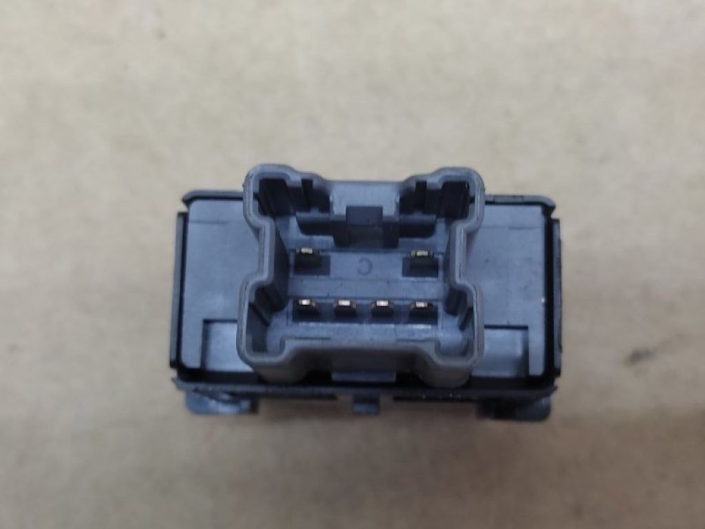 25500-AX610 | Кнопка обогрева сидений лев. NISSAN MURANO Z50 02-07 - Фото 3