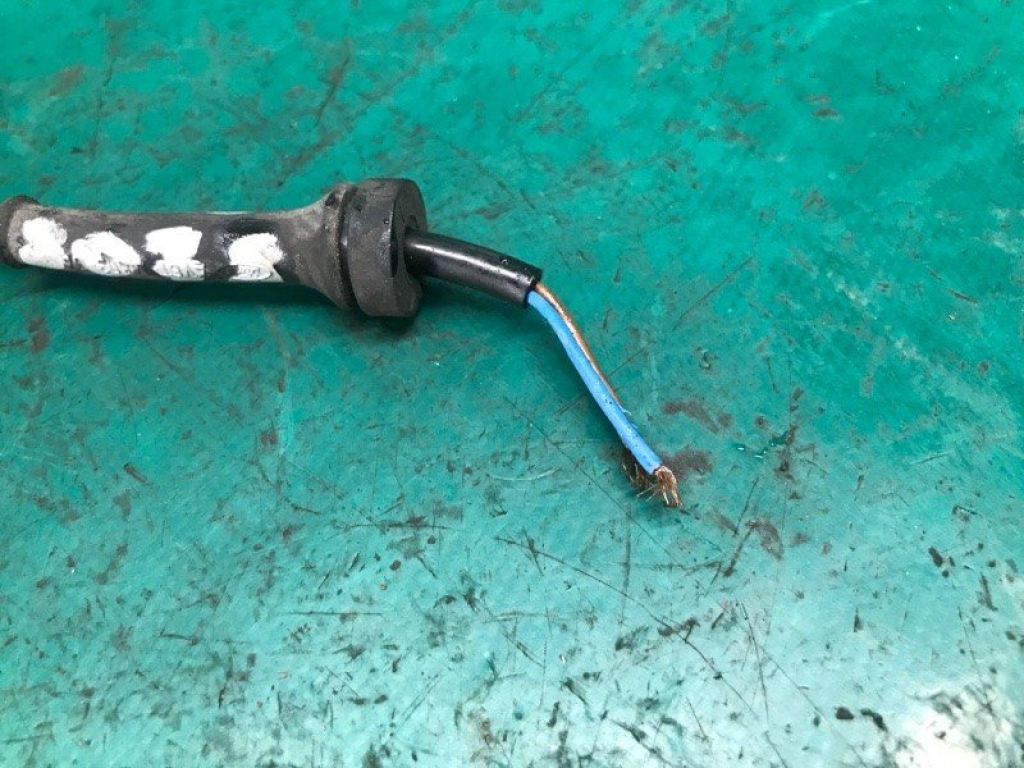 HV6Z-2C190-A | Датчик ABS задн. лев. FORD FOCUS 10-18 - Фото 4