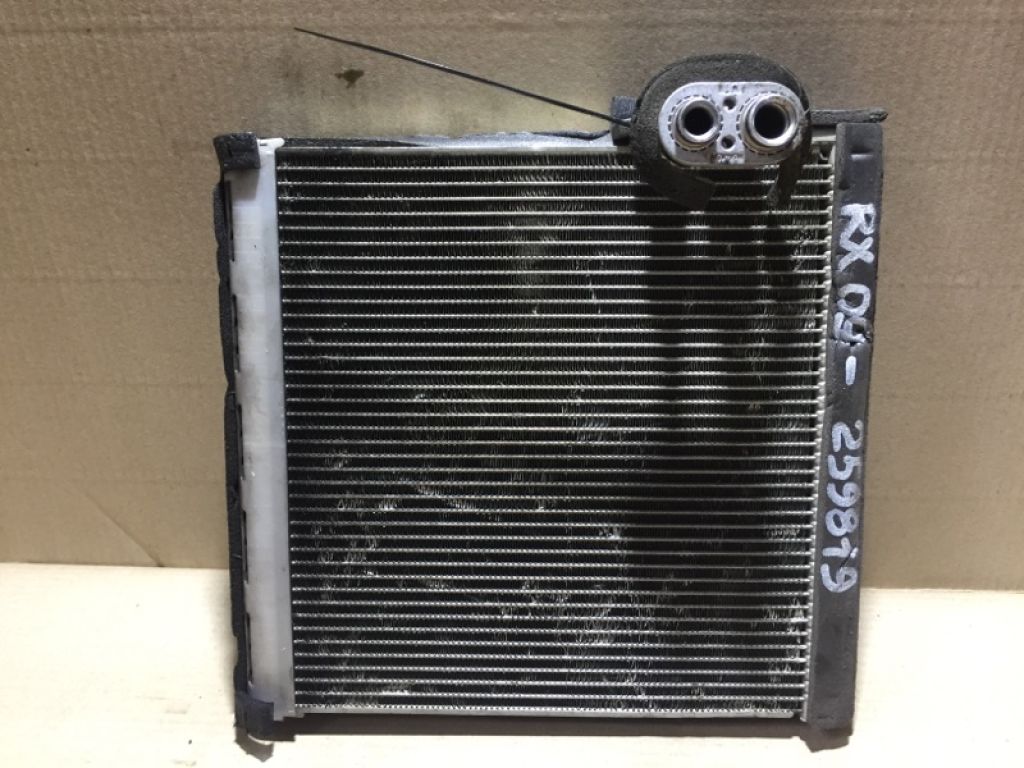 88501-06113 | Випарник кондиціонера LEXUS RX350/450 09-15