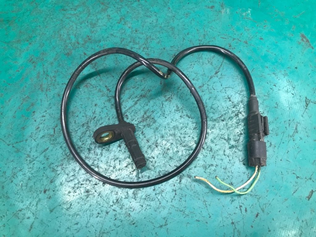 A 211 540 29 17 | Датчик ABS передн. лів. MERCEDES E-CLASS W211 02-09