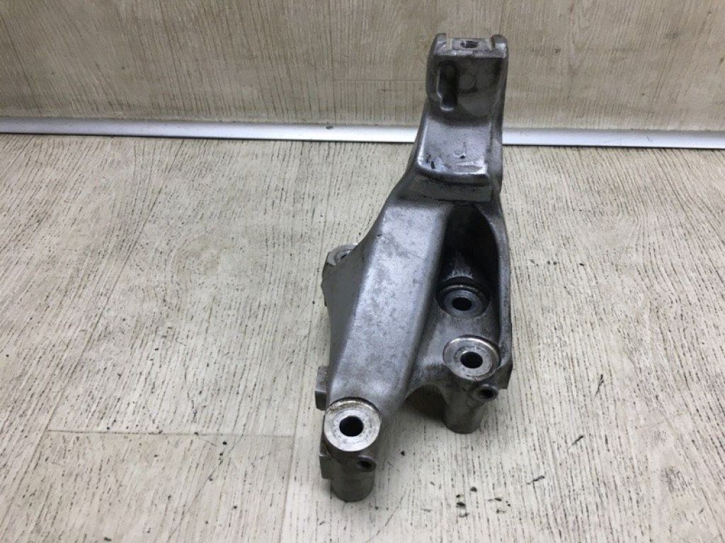 50610-TK8-A00 | Кронштейн двигателя HONDA ODYSSEY 11-17 - Фото 2