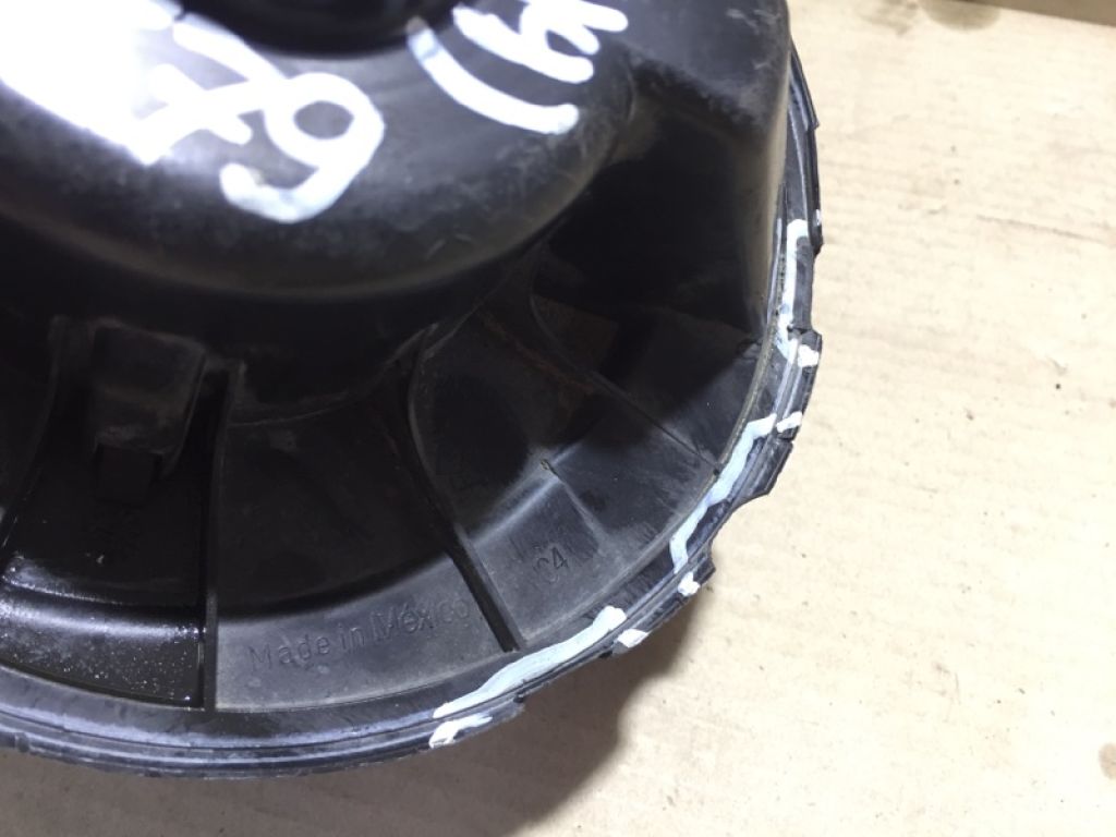 1K1 819 015 C | Моторчик пічки VOLKSWAGEN JETTA USA 10-17 - Фото 7