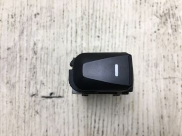 Кнопка стеклоподъемника задн. HYUNDAI TUCSON LM 09-15