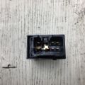 93581-2S000 | Кнопка стеклоподъемника задн. HYUNDAI TUCSON LM 09-15 - Превью 4