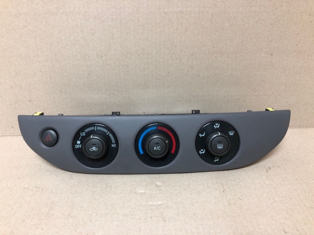 55902-06040-B1 | Блок управления печкой TOYOTA CAMRY 30 02-06