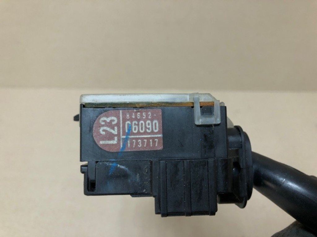 84652-06090 | Підрульовий перемикач прав. TOYOTA CAMRY 30 02-06 - Фото 3