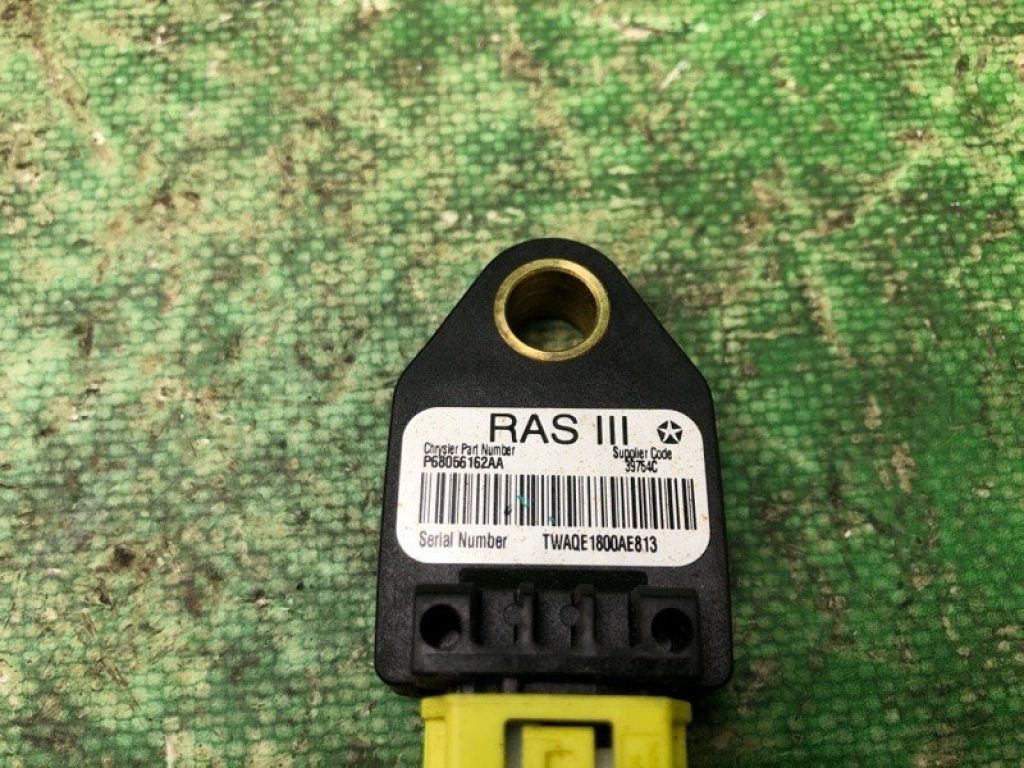 68056162AA | Датчик удара задн. лев. JEEP PATRIOT 10-17 - Фото 5