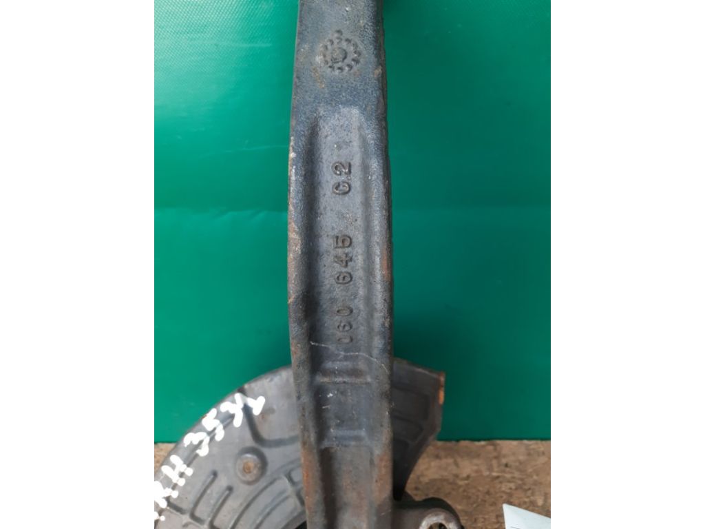 A 251 330 14 20 | Кулак поворотный прав. MERCEDES R-CLASS W251 05-13 - Фото 3