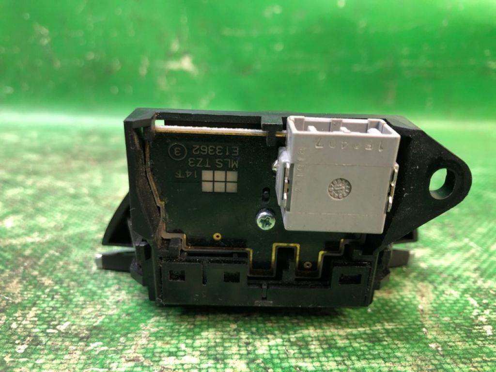 35870-TZ3-A01ZA | Кнопки на руль ACURA MDX (YD3) 13-21 - Фото 4