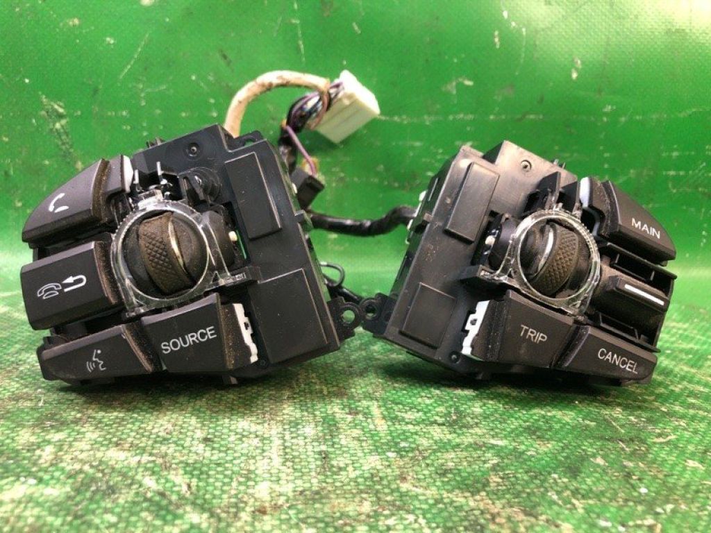 35880-TZ5-A01 | Кнопки на руль ACURA MDX (YD3) 13-21