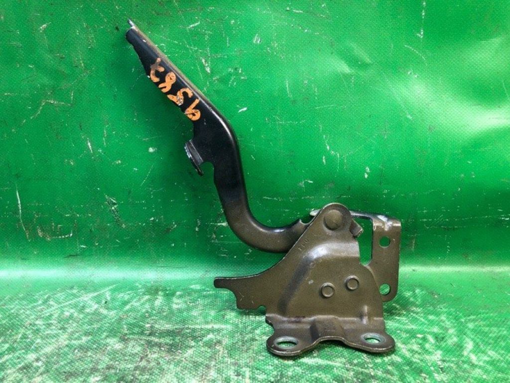 57260SG0109P | Петля капота лев. SUBARU FORESTER 12-19