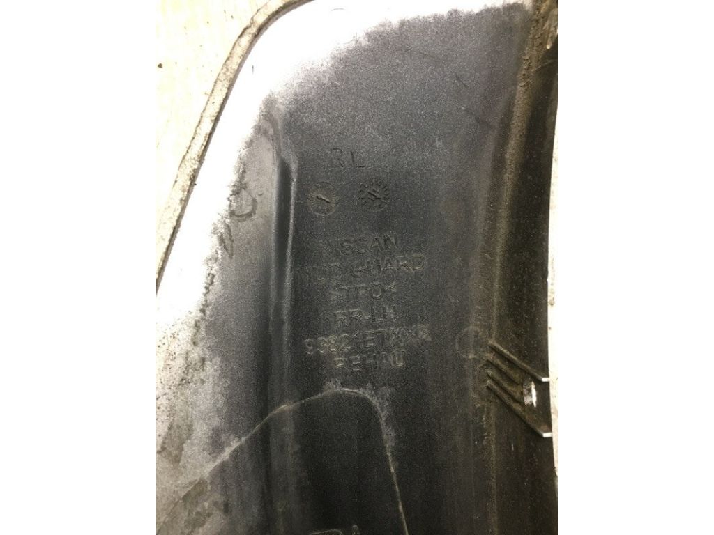 93821-ET00A | Бризговик задн. лів. NISSAN SENTRA (B16) 06–12 - Фото 4