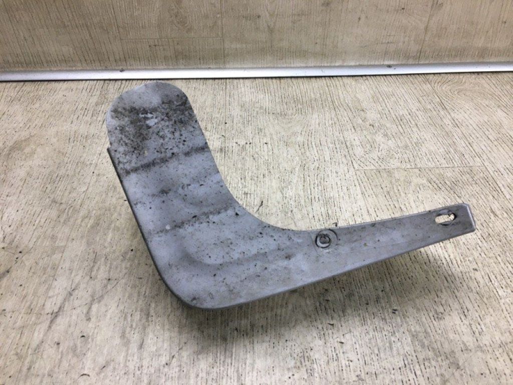 93821-ET00A | Бризговик задн. лів. NISSAN SENTRA (B16) 06–12 - Фото 6