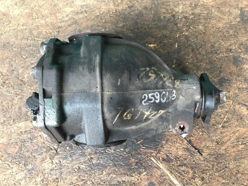 52111437AB | Редуктор задний CHRYSLER 300 04-10