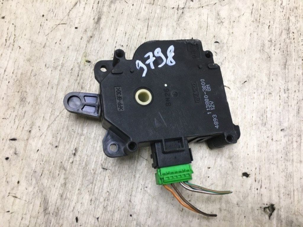 L207-61-A60 | Моторчик заслінки пічки MAZDA CX-9 06-16 - Фото 2