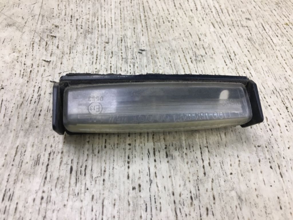 81271-AA020 | Підсвічування номера TOYOTA CAMRY 30 02-06 - Фото 2