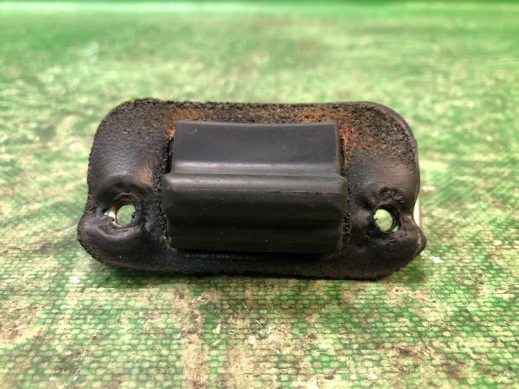 74810-TL4-G01 | Кнопка открывания багажника наружная ACURA RDX 12-19