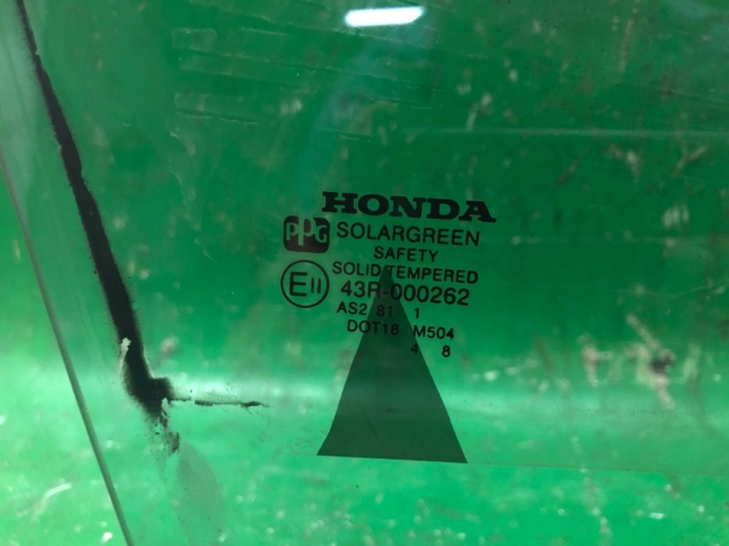 73300-S3V-305 | Стекло двери передн. прав. ACURA MDX (YD1) 00-06 - Фото 2