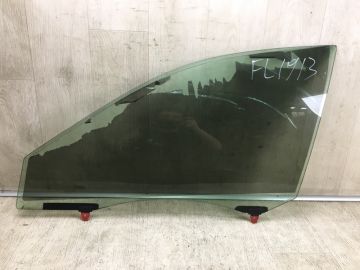 Стекло двери передн. лев. TOYOTA CAMRY 30 02-06