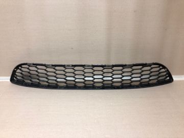 Решітка переднього бампера NISSAN SENTRA B17 12-21