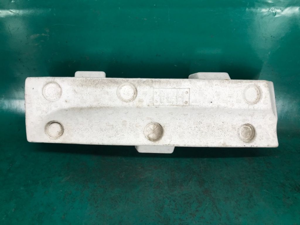 85093-JK00A | Наповнювач бампера задній лів. INFINITI G25/G35/G37/Q40 06-14