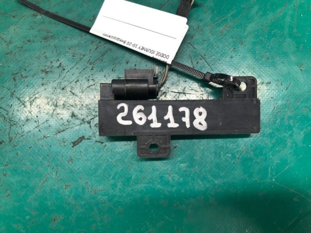 68051315AB | Антена DODGE JOURNEY 08-20 - Фото 2